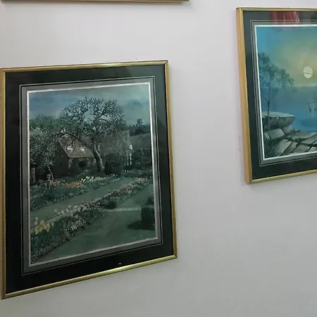 Apartment Mutvak